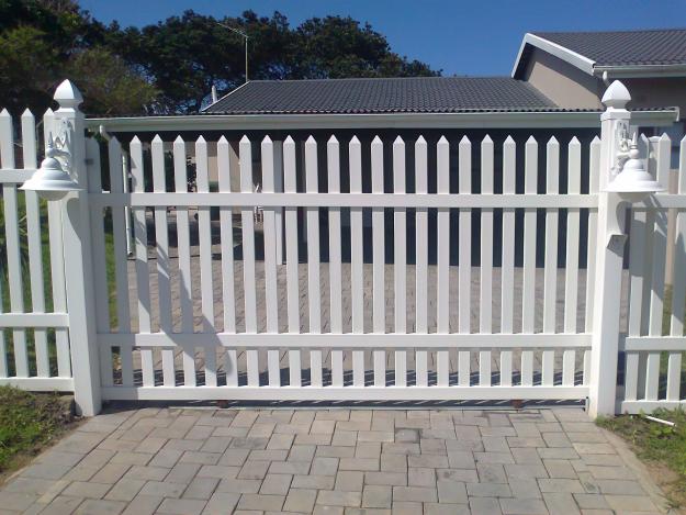 palisade fencing