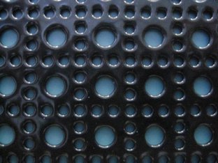 perforetad metal mesh--pvc coated