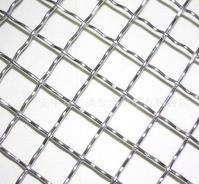 intermediate crimped wire mesh